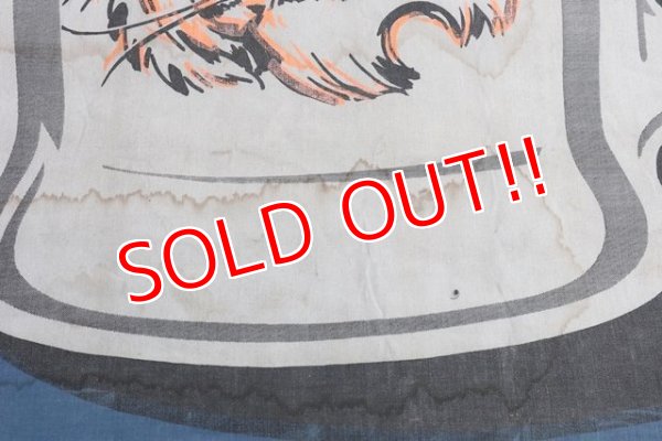 画像6: dp-210501-13 Fire-King Esso Tiger Mug / 1950's Huge Banner