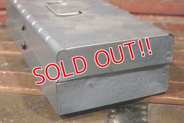 画像4: dp-210501-11 Black & Decker Handy Electric FIXKIT / Vintage Tool Box