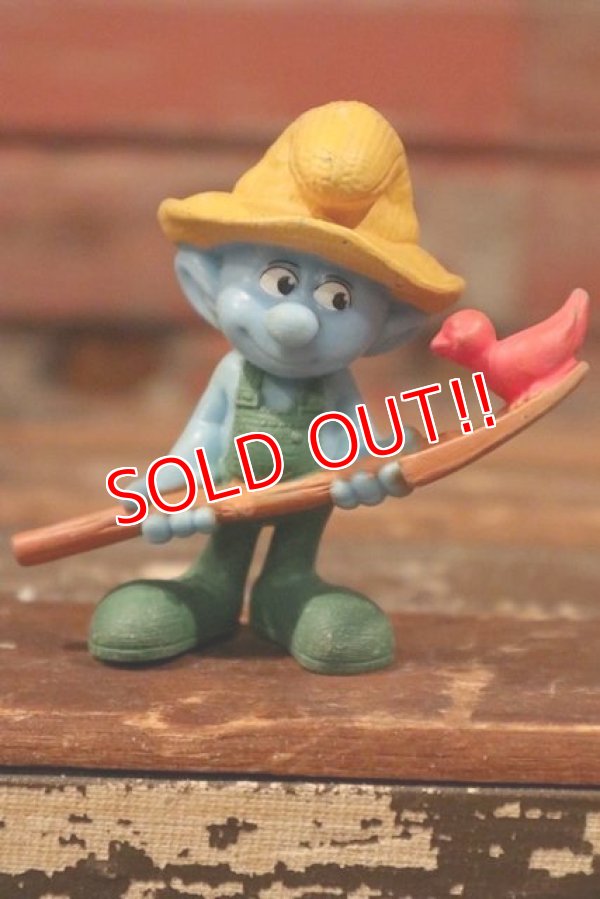 画像1: ct-210501-100 Smurf / McDonald's 2011 Meal Toy "Farmer Smurf"