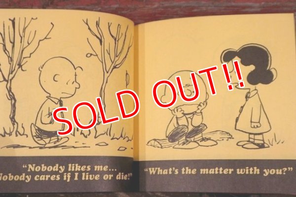 画像3: ct-210501-103 PEANUTS / 1971 "I NEED ALL THE FRIENDS I CAN GET" Book