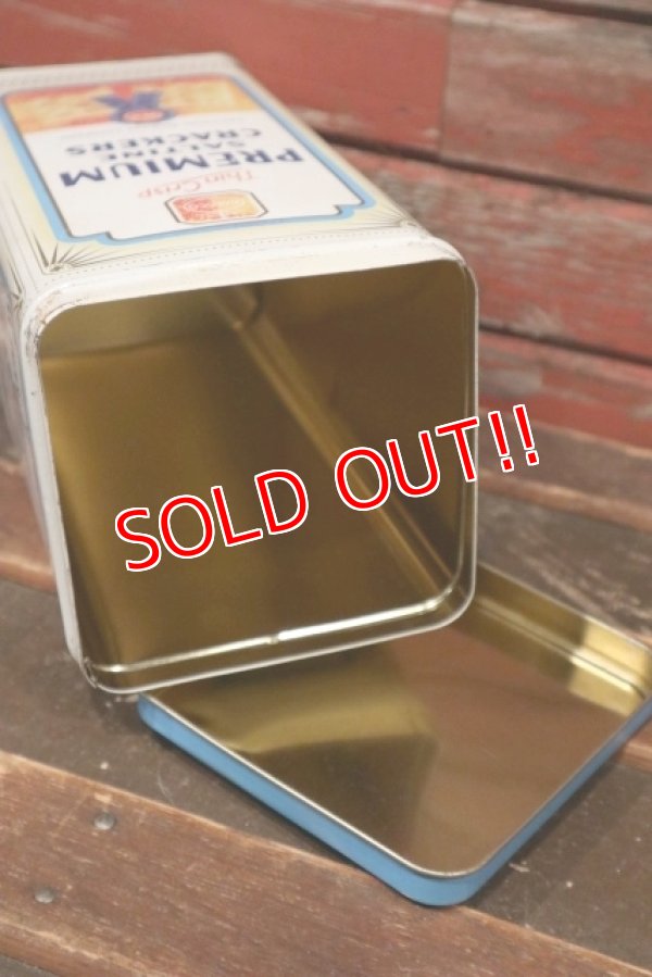 画像7: dp-210601-29 NABISCO PREMIUM CRACKERS / 1993 Tin Can