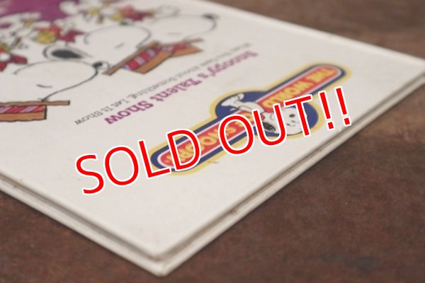 画像12: ct-210501-103 Snoopy's Talent Show / 1980's Picture Book