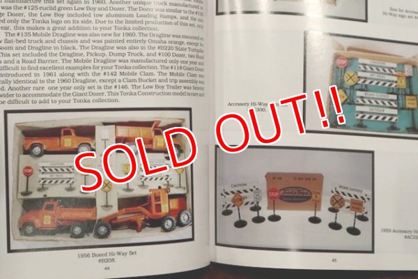 画像6: dp-210701-02 Collecors Guide to Tonka Trucks 1947-1963 / 1994 Book
