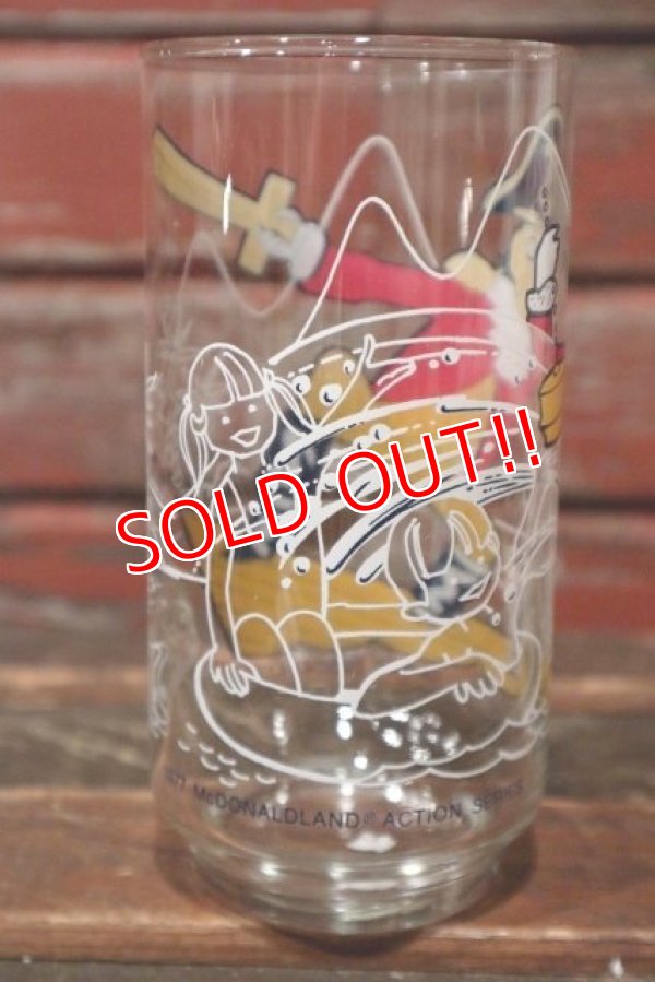 画像5: gs-210701-23 McDonald's / 1977 Action Series "Captain Crook" Glass