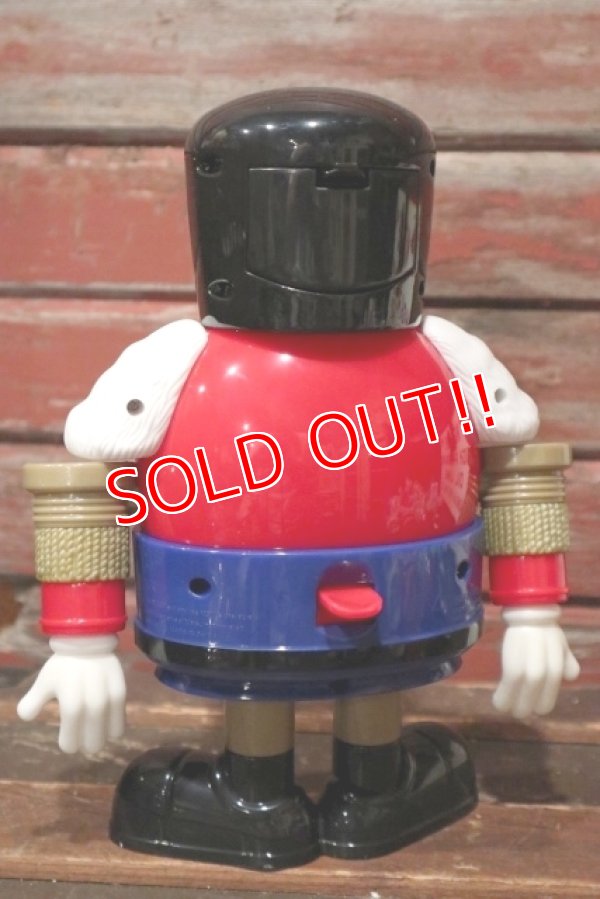 画像4: ct-210701-101 Mars / m&m's 2012 "Nutcracker Sweet"  Red Candy Dispenser (Box)