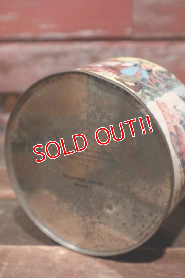 画像9: ct-210701-39 Walt Disney's / 1970's Merry Christmas Collectors Edition Volume I Tin Can