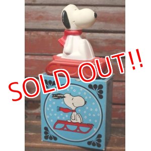 画像: ct-210701-30 Snoopy / AVON 1970's Snow Flyer Bubble Bath Bottle (Box)