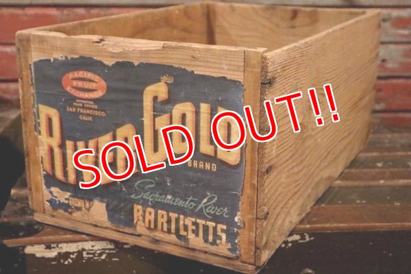 画像1: dp-210601-10 RIVER GOLD BARTLETTS / Vintage Wood Box