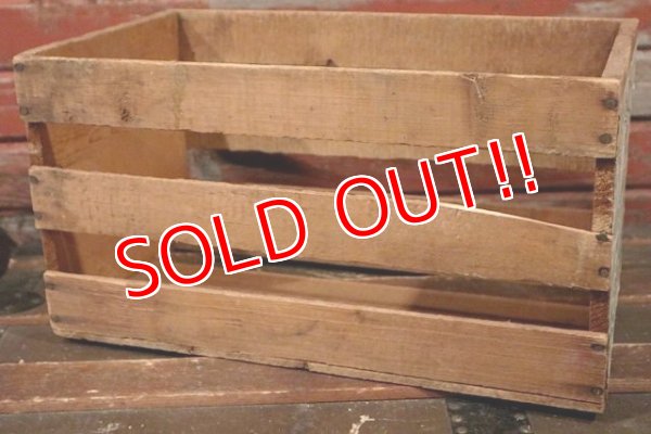 画像5: dp-210601-08 FAMILY CRATES OF FRUITS / Vintage Wood Box