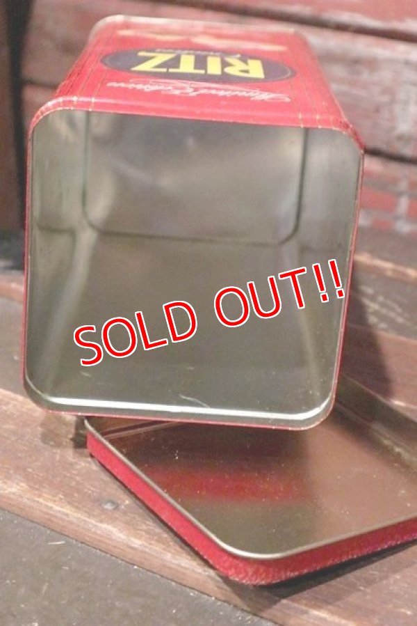 画像7: dp-210801-20 NABISCO RITZ Crackers / 1986 Tin Can