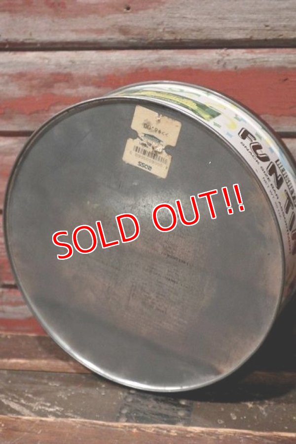 画像8: dp-210801-14 HERSHEY'S FUN TIN / 1980's〜 Metal Can