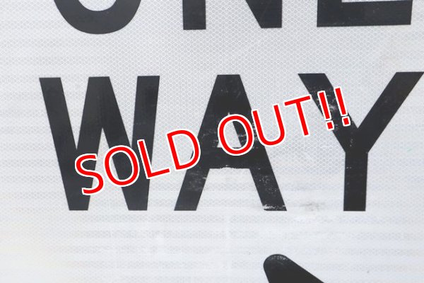 画像3: dp-210801-34 Road Sign "ONE WAY →"