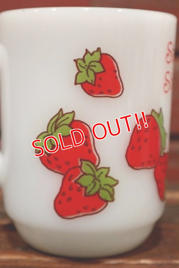 画像4: ct-210901-53 Strawberry Shortcake / 1980's Anchor Hocking Mug