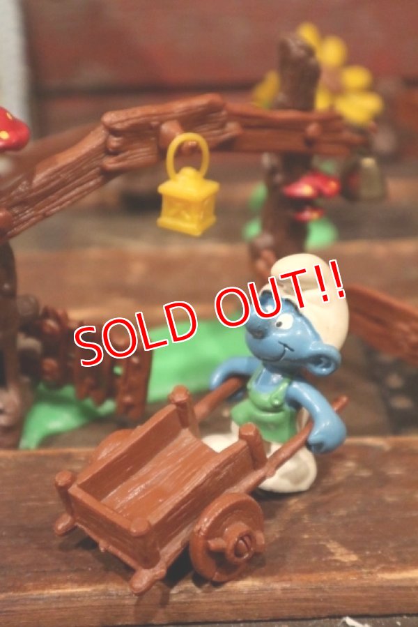 画像2: ct-201101-54 Super Smurf / Garden #40620