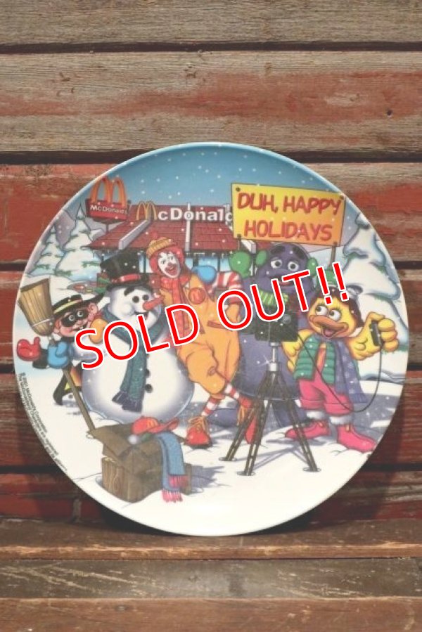 画像1: ct-211001-66 McDonald's / 2001 Collectors Plate "Happy Holidays"