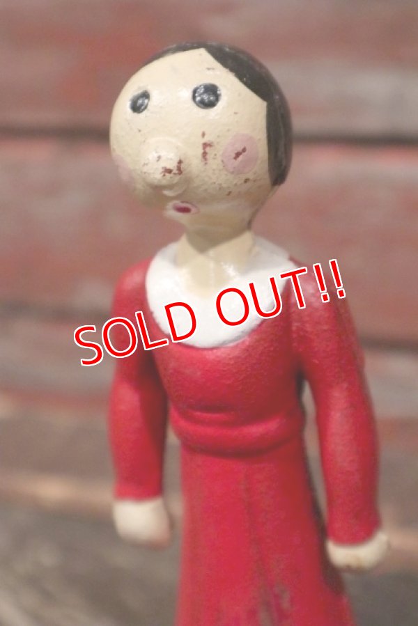 画像2: ct-211101-02 Popeye / Olive Oyl 1930's-1940's Cast Iron Coin Bank