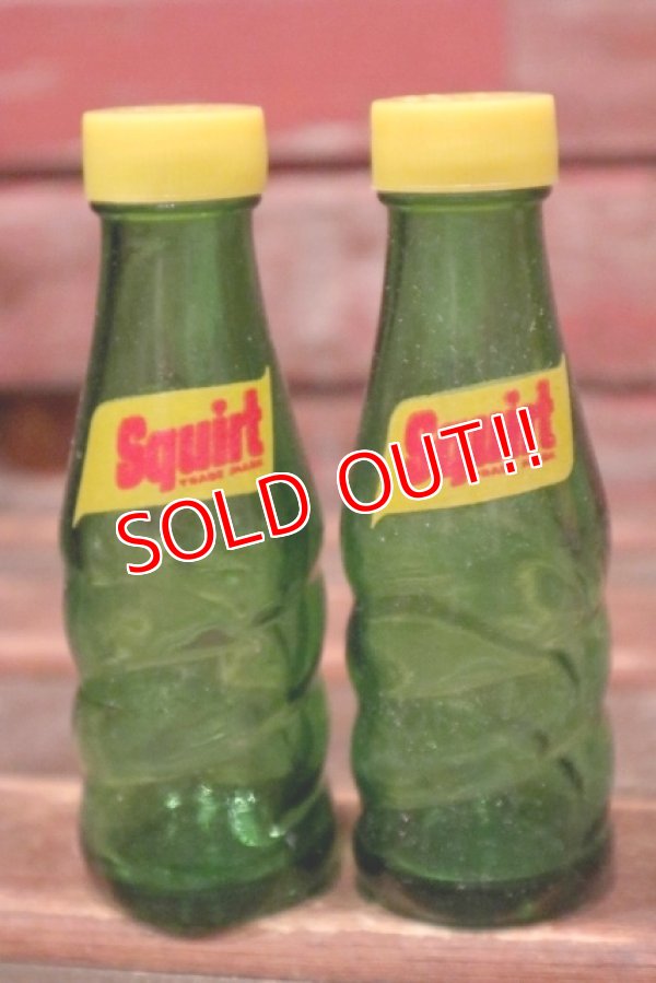画像2: dp-211110-11 Squirt / 1960's Salt & Pepper Shaker