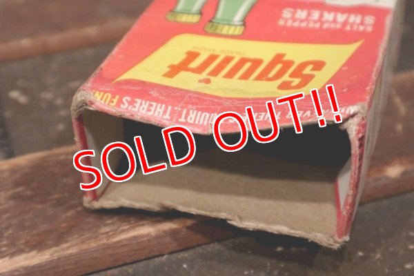 画像11: dp-211110-11 Squirt / 1960's Salt & Pepper Shaker