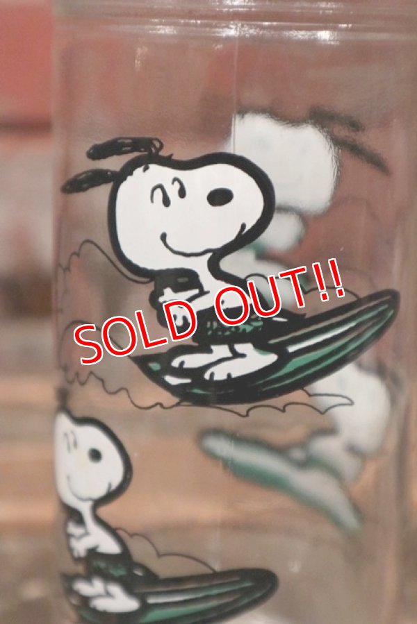 画像2: ct-211101-64 KRAFT / PEANUTS 1980's Jelly Glass "Snoopy"
