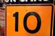 画像2: dp-211110-59 Road Sign "10 M.P.H"