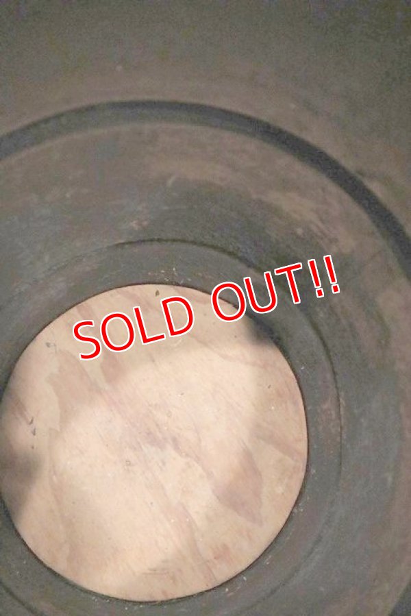 画像9: dp-211110-57 Mobil / 1960's〜 16 U.S.GALLONS Oil Can