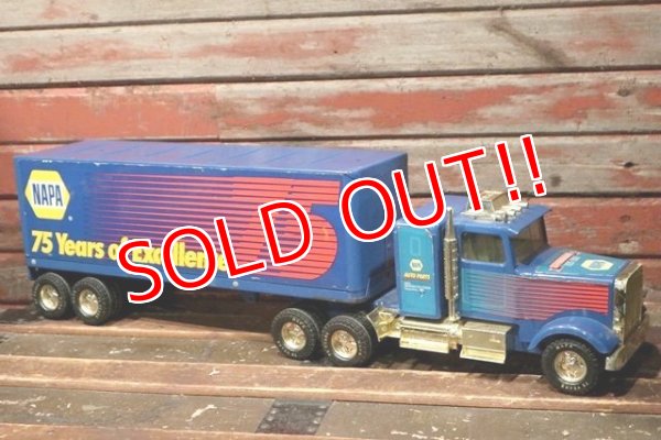 画像5: dp-211201-27 NAPA / NYLINT 1999 NAPA 75Year's of Excellence Trailer Truck Toy