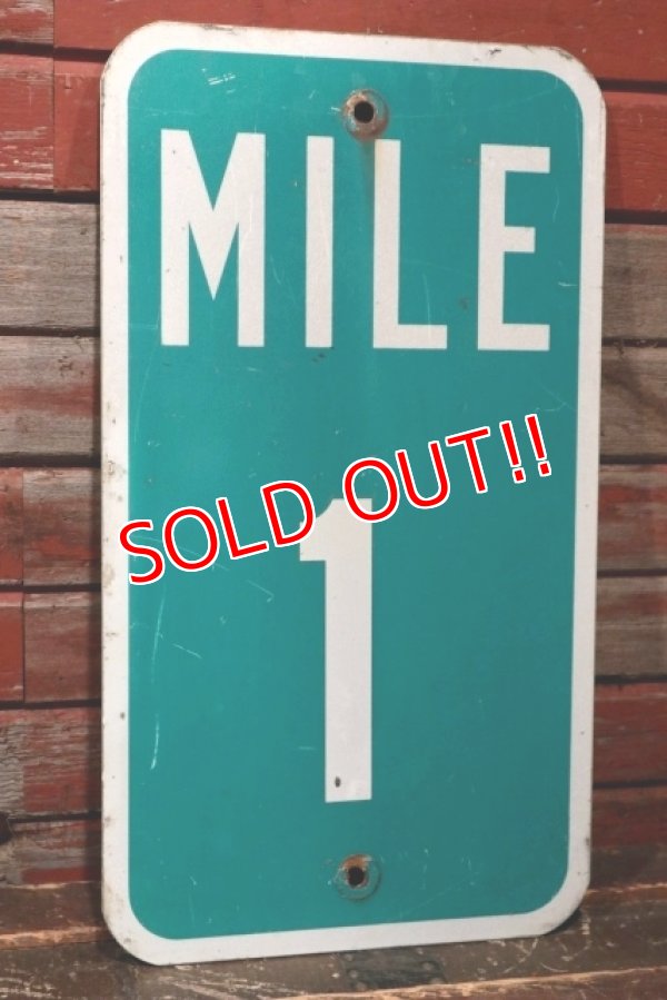 画像1: dp-211201-22 Road Sign "MILE 1"