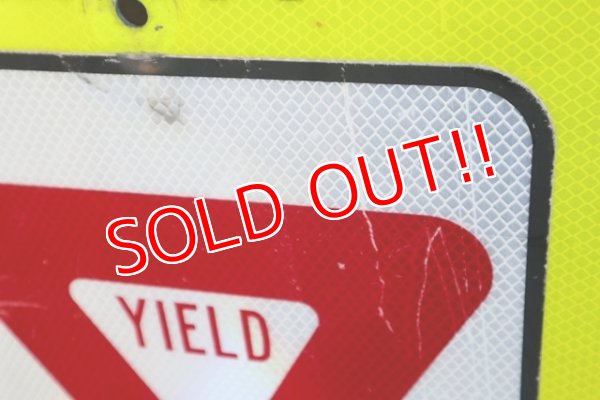 画像5: dp-211201-21 Road Sign "STATE LAW YIELD WITHIN CROSS WALK"