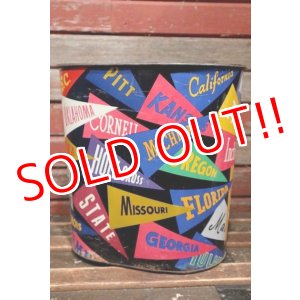 画像: dp-211210-23 1950's-1960's College Pennant Trash Can