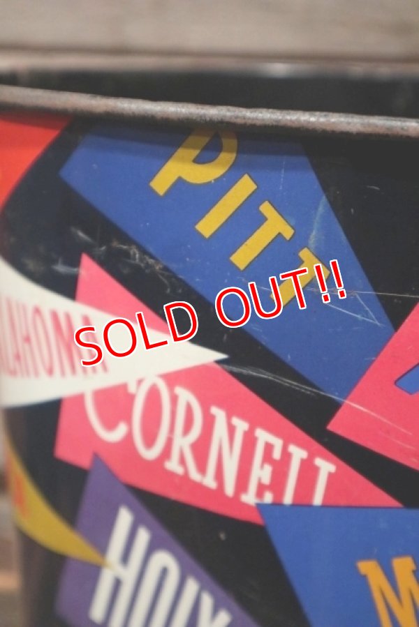 画像6: dp-211210-23 1950's-1960's College Pennant Trash Can