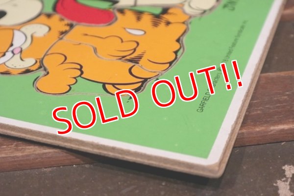 画像9: ct-211210-45 Garfield & Odie / Playskool 1970's Wood Frame Tray Puzzle