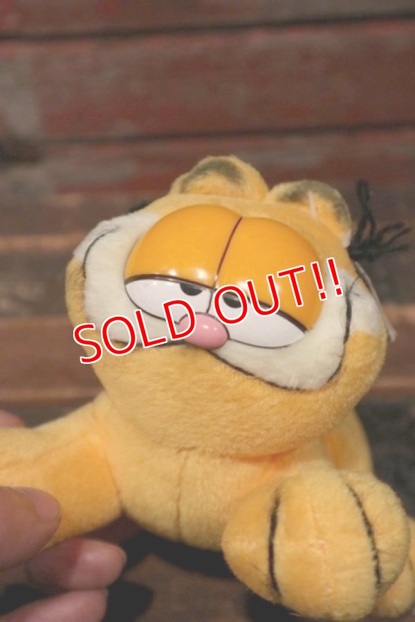 画像2: ct-211201-35 Garfield / FINE TOYS 1978 Plush Doll