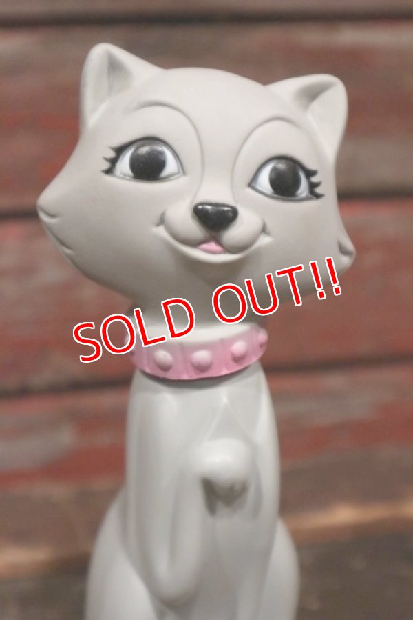 画像2: ct-211210-36 The Aristocats / AVON 1960's Duchess Shampoo Bottle