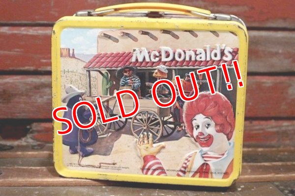 画像1: ct-211201-118 McDonald's / Aladdin 1982 Metal Lunch Box