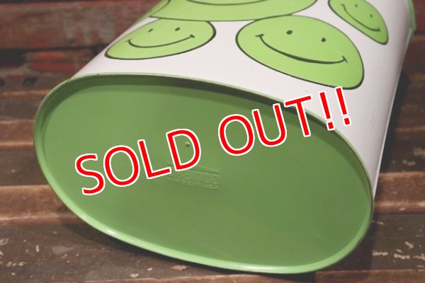 画像9: ct-220101-18 Smile Face / CHEINCO 1970's Trash Box