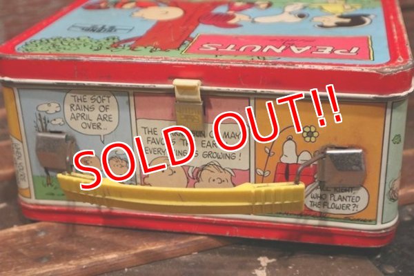 画像10: ct-211210-56 PEANUTS / THERMOS 1970's Metal Lunch Box