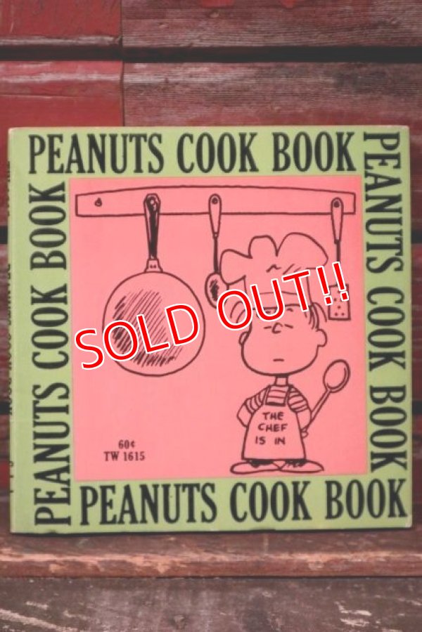 画像1: ct-211201-108 PEANUTS / 1970's Cook Book