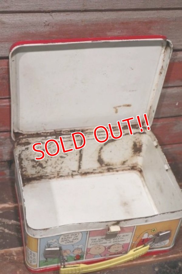 画像11: ct-211210-56 PEANUTS / THERMOS 1970's Metal Lunch Box