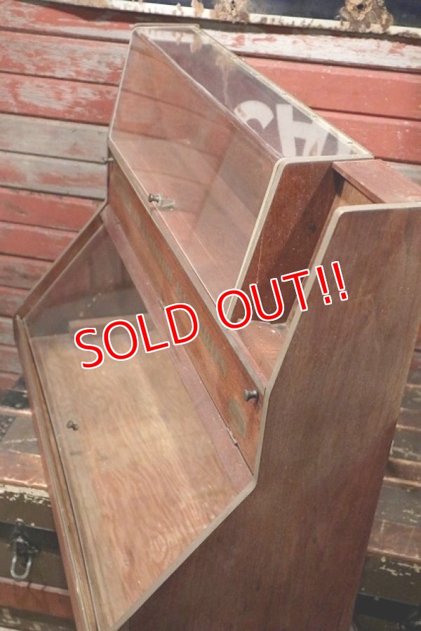 画像4: dp-220101-10 EVEREADY / Transistor Batteries 1950's Wood Showcase