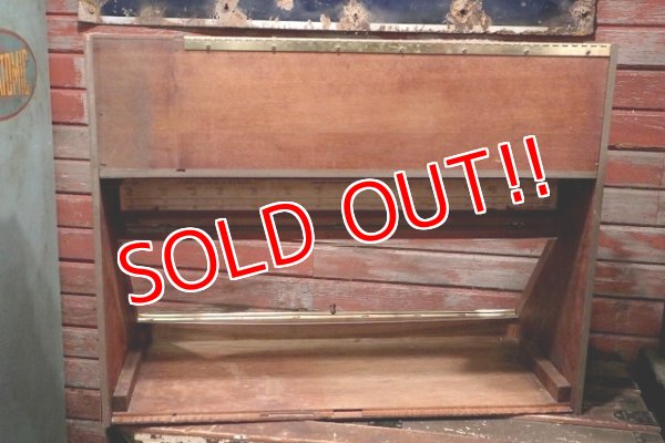 画像10: dp-220101-10 EVEREADY / Transistor Batteries 1950's Wood Showcase