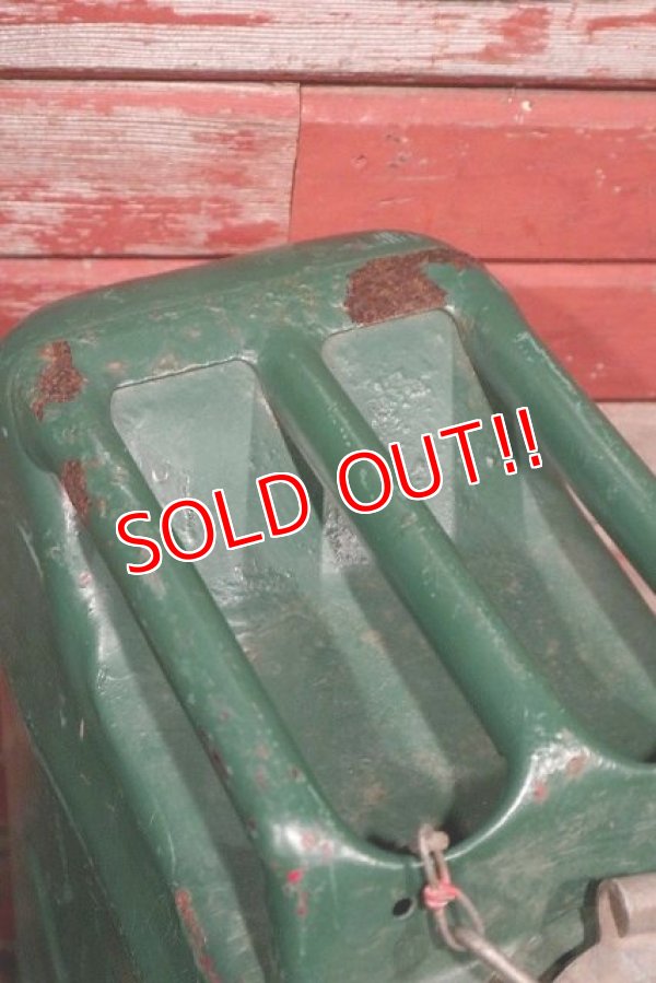 画像4: dp-220201-01 USMC / Vintage Jerrycan