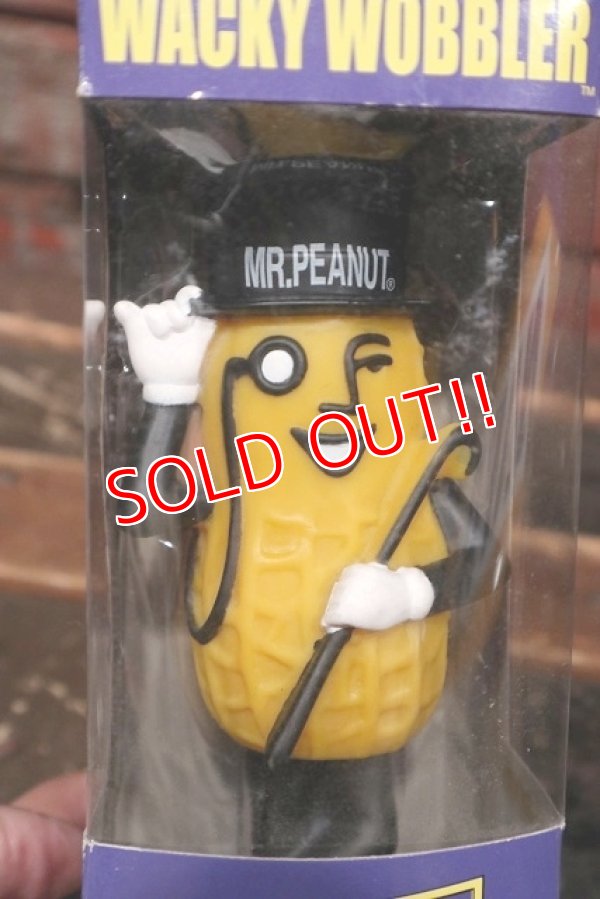 画像2: ct-220201-02 PLANTERS / FUNKO 2000's MR.PEANUT WACKY WOBBLER