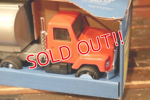 画像2: dp-220301-35 UNOCAL 76 / ERTL Truck and Tanker