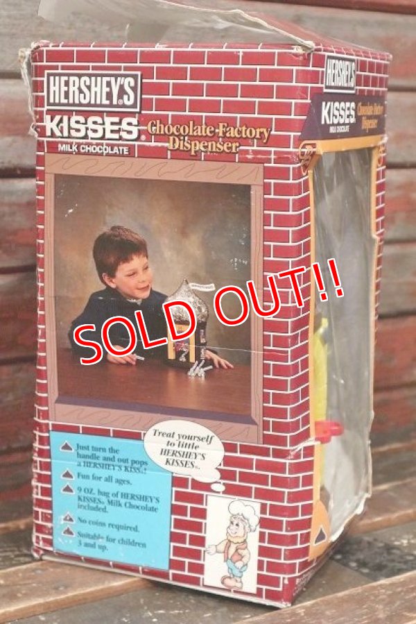 画像11: ct-220301-25 HERSHEY'S / KISSES MILK CHOCOLATE 1993 Chocolate Factory Dispenser
