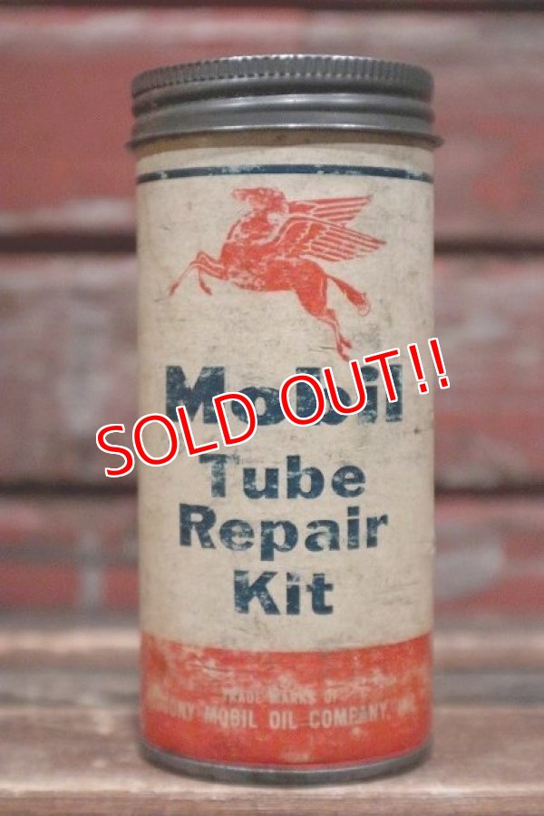 画像1: dp-220301-55 Mobil / Vintage Tube Repair Kit Can