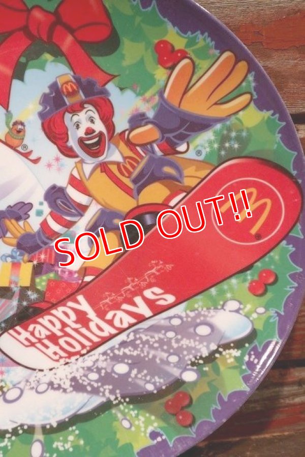 画像2: ct-220301-05 McDonald's / 2004 Collectors Plate "Happy Holidays"