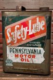 画像3: dp-220301-44 Safety-Lube PENNSYLVANIA MOTOR OIL / Vintage 2 U.S. Gallons Can