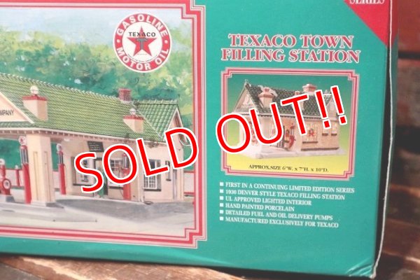 画像9: dp-220301-15 TEXACO TOWN FILLING STATION 1990's 1st Series