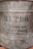 画像2: dp-220301-38 SOCONY-VACUUM / "METRO" 1930's 5 U.S.GALLONS Can