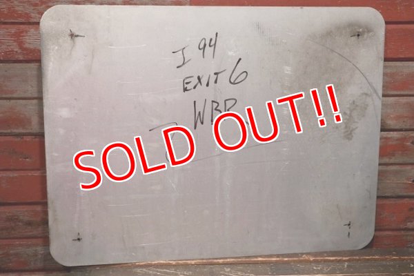 画像6: dp-220401-34 Pizza Hut / Road Sign